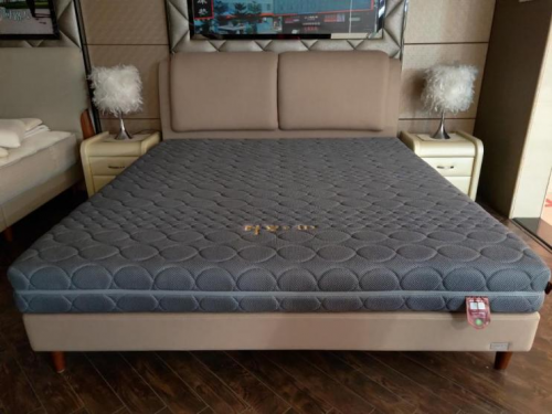 东宝床垫测评：全3D透气床垫，享受云端品质生活